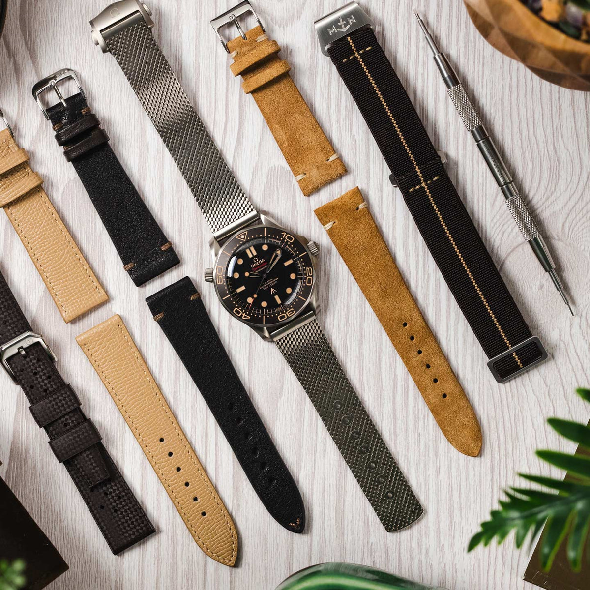 Top 5 Watch Straps for the Omega Seamaster No Time To Die