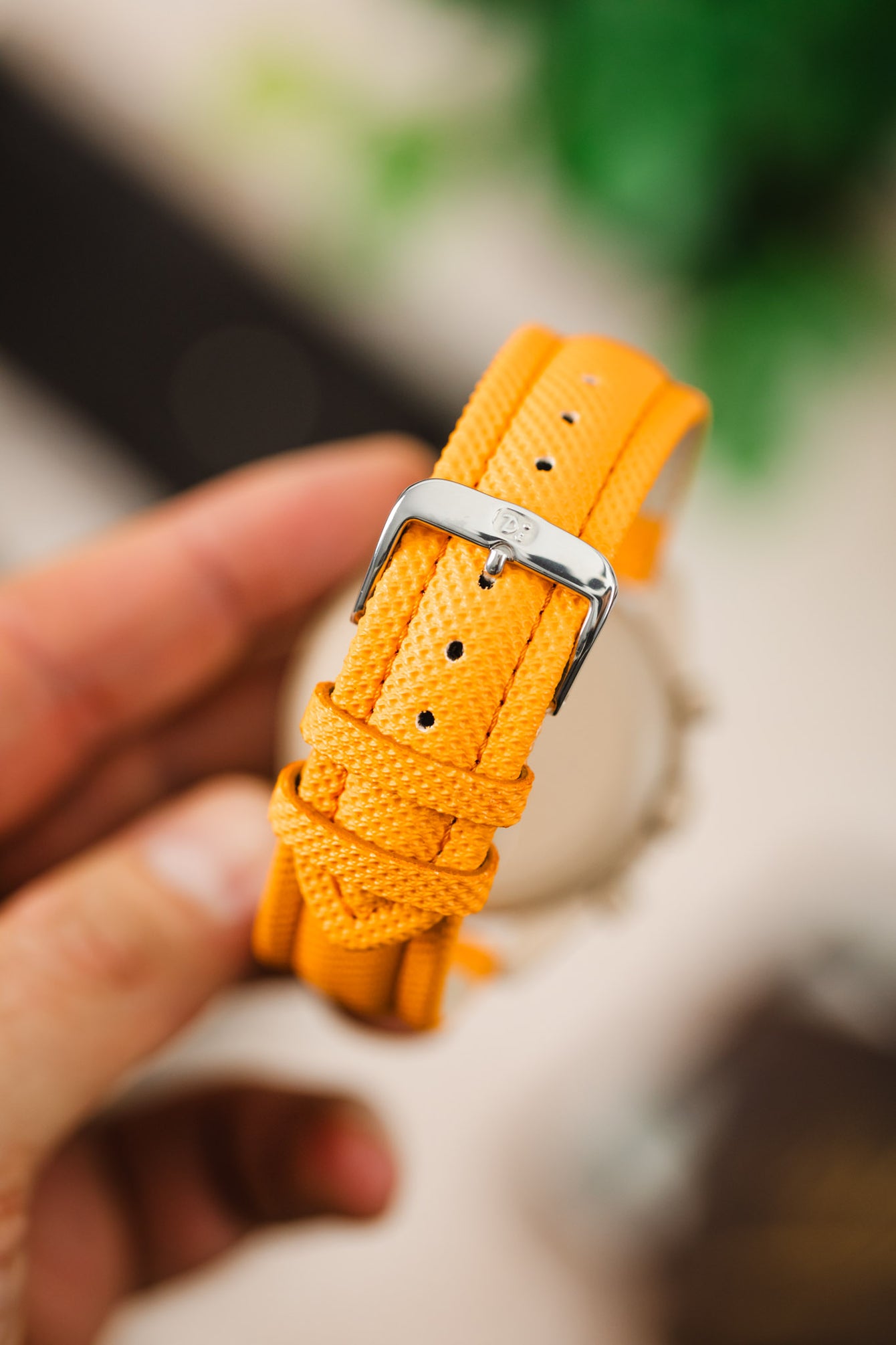 Di-Modell TRAVELLER PU Nylon Waterproof Watch Strap in ORANGE