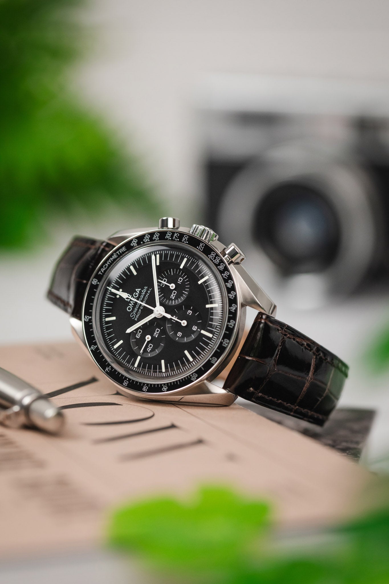 Omega speedmaster crocodile clearance strap