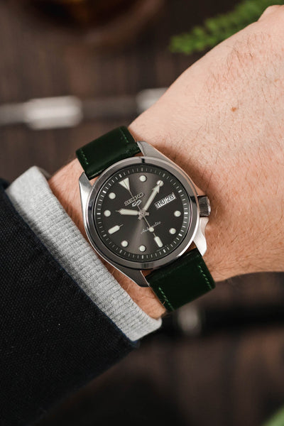 green leather watch strap