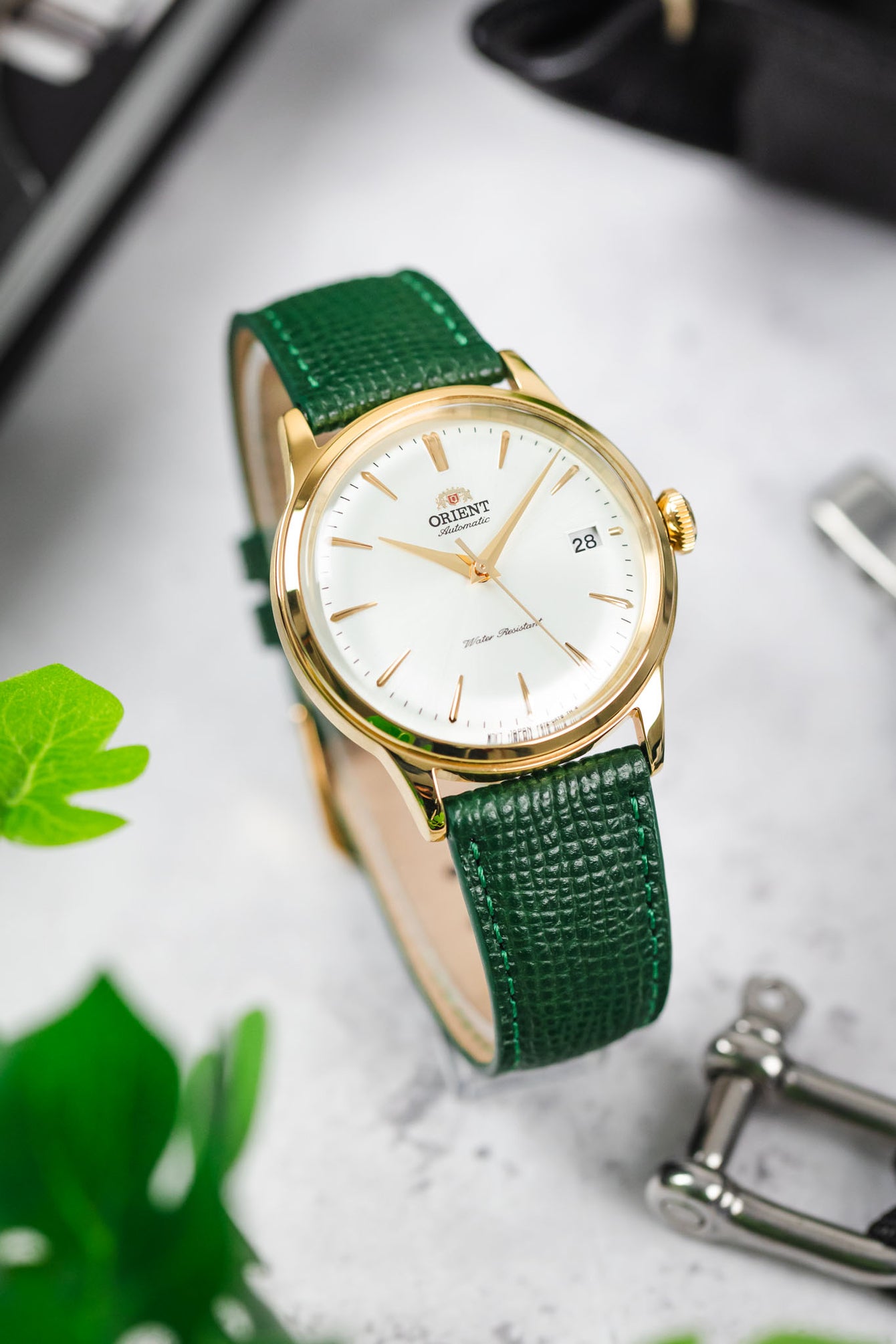 RIOS1931 FRENCH Leather Watch Strap in FOREST GREEN