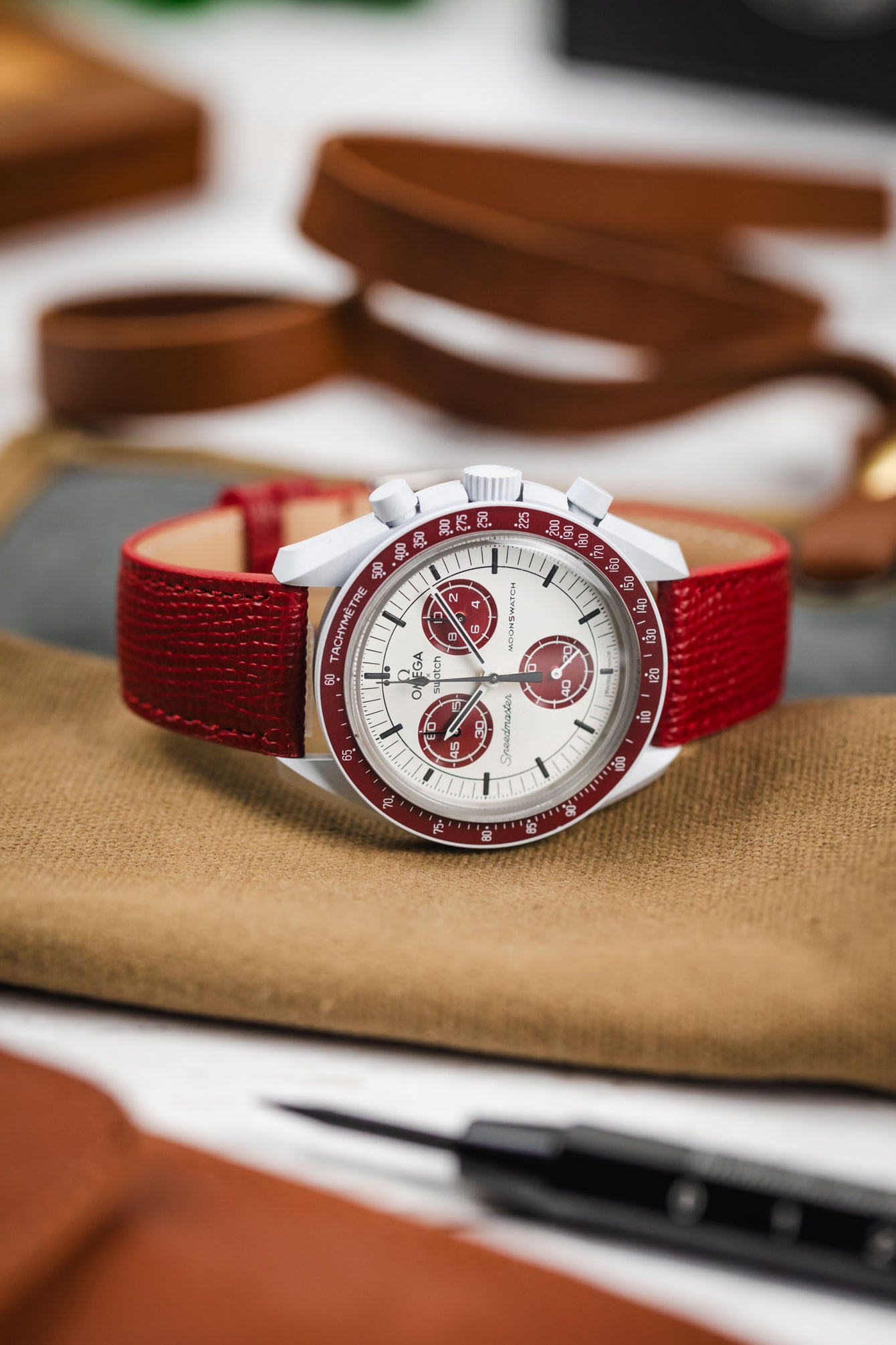 RIOS1931 FRENCH Leather Watch Strap in RUBY