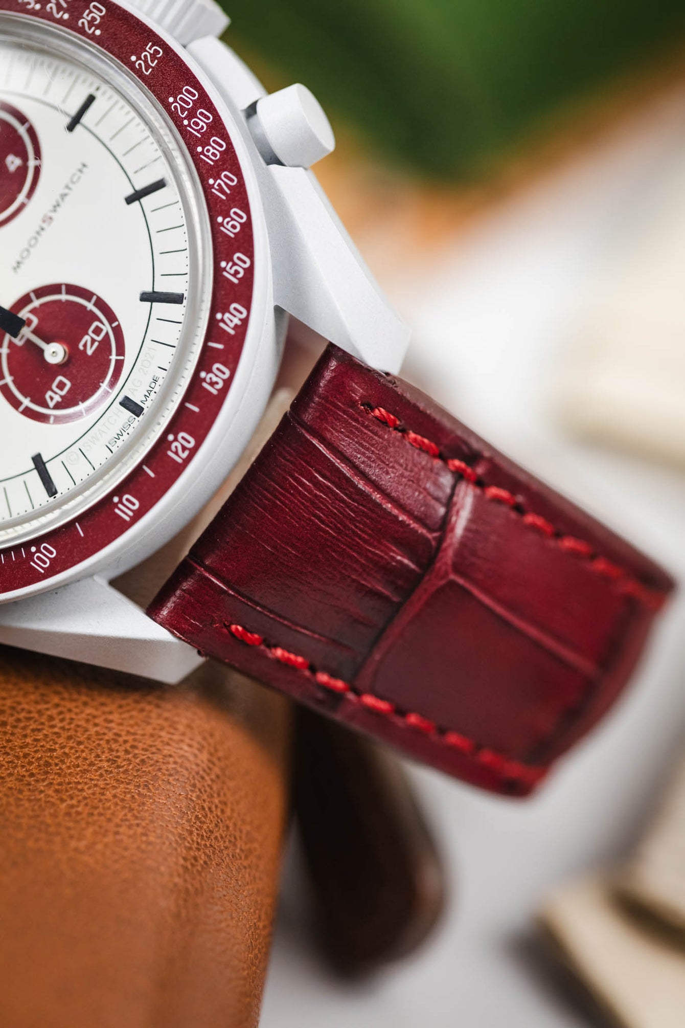 RIOS1931 LOUISIANA Alligator-Embossed Leather Watch Strap in BURGUNDY