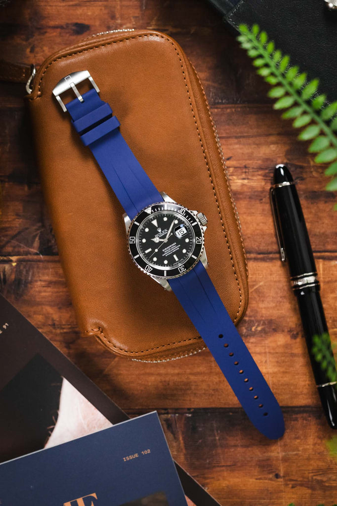 VANGUARD Curved-End Integrated Rubber Watch Strap for Rolex in BLUE