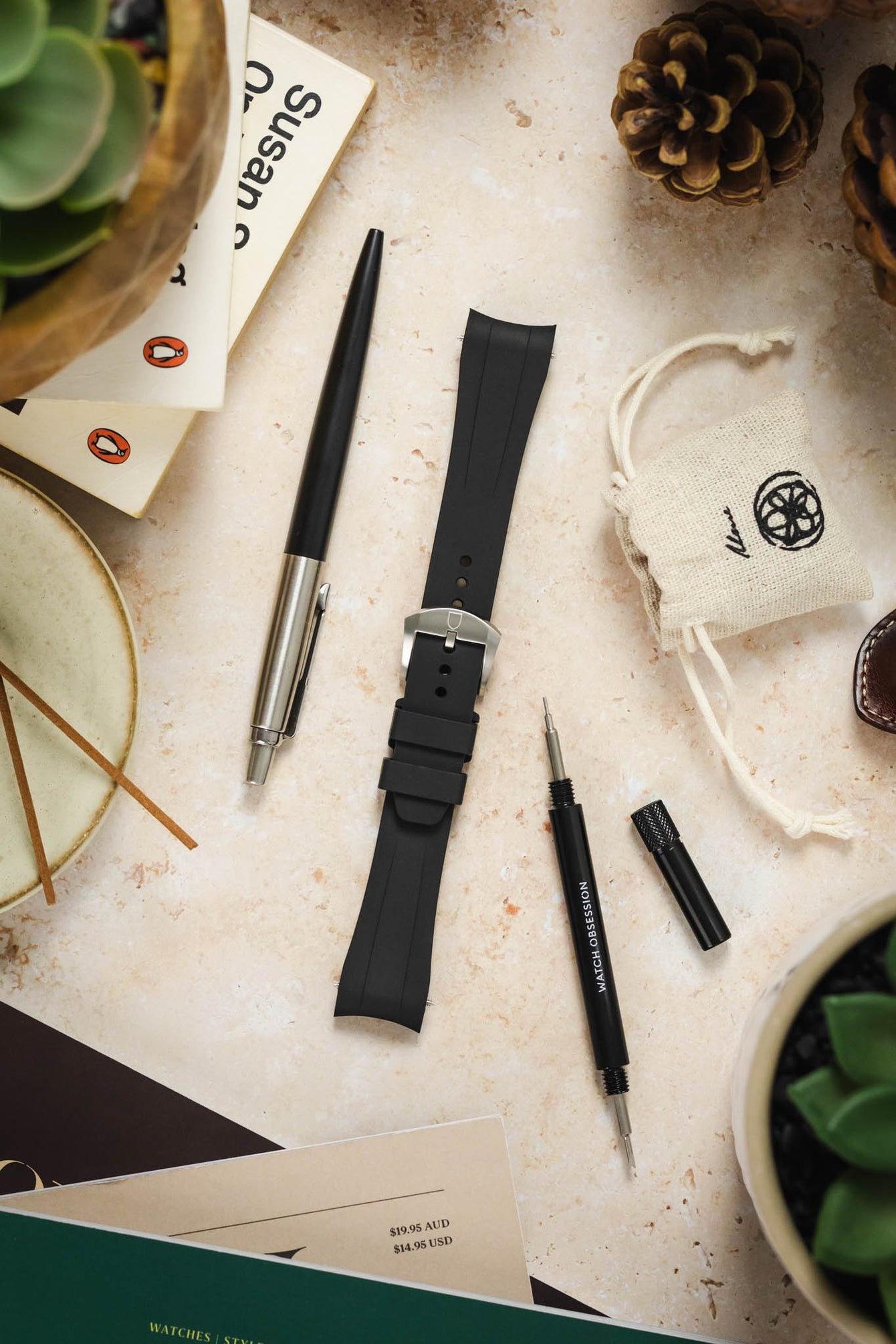 VANGUARD Integrated Rubber Watch Strap for Tudor Black Bay 54 in BLACK