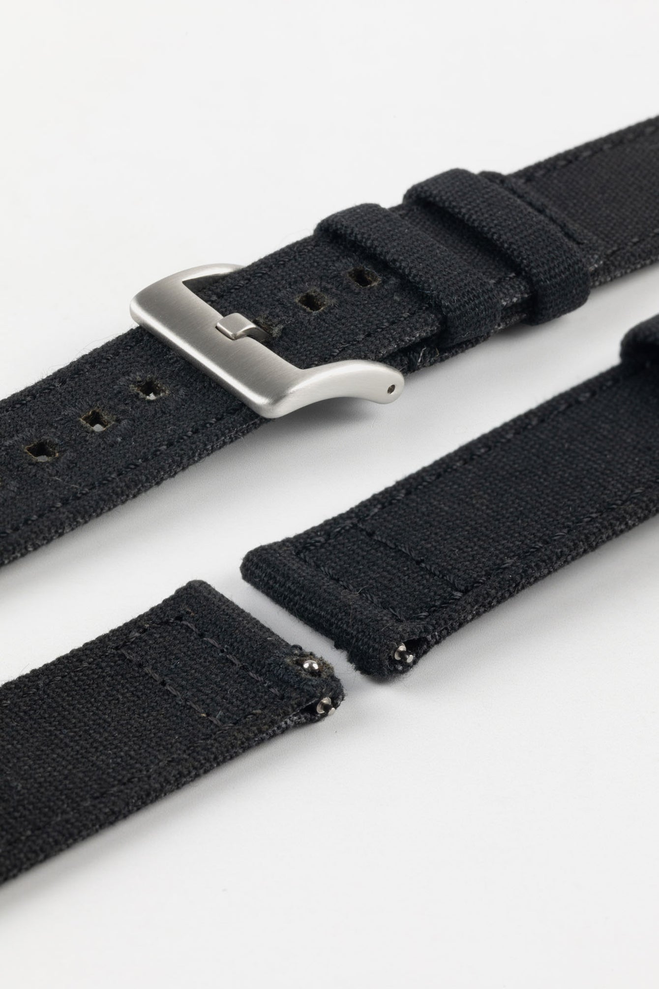 Quick-Release Canvas Watch Strap in BLACK