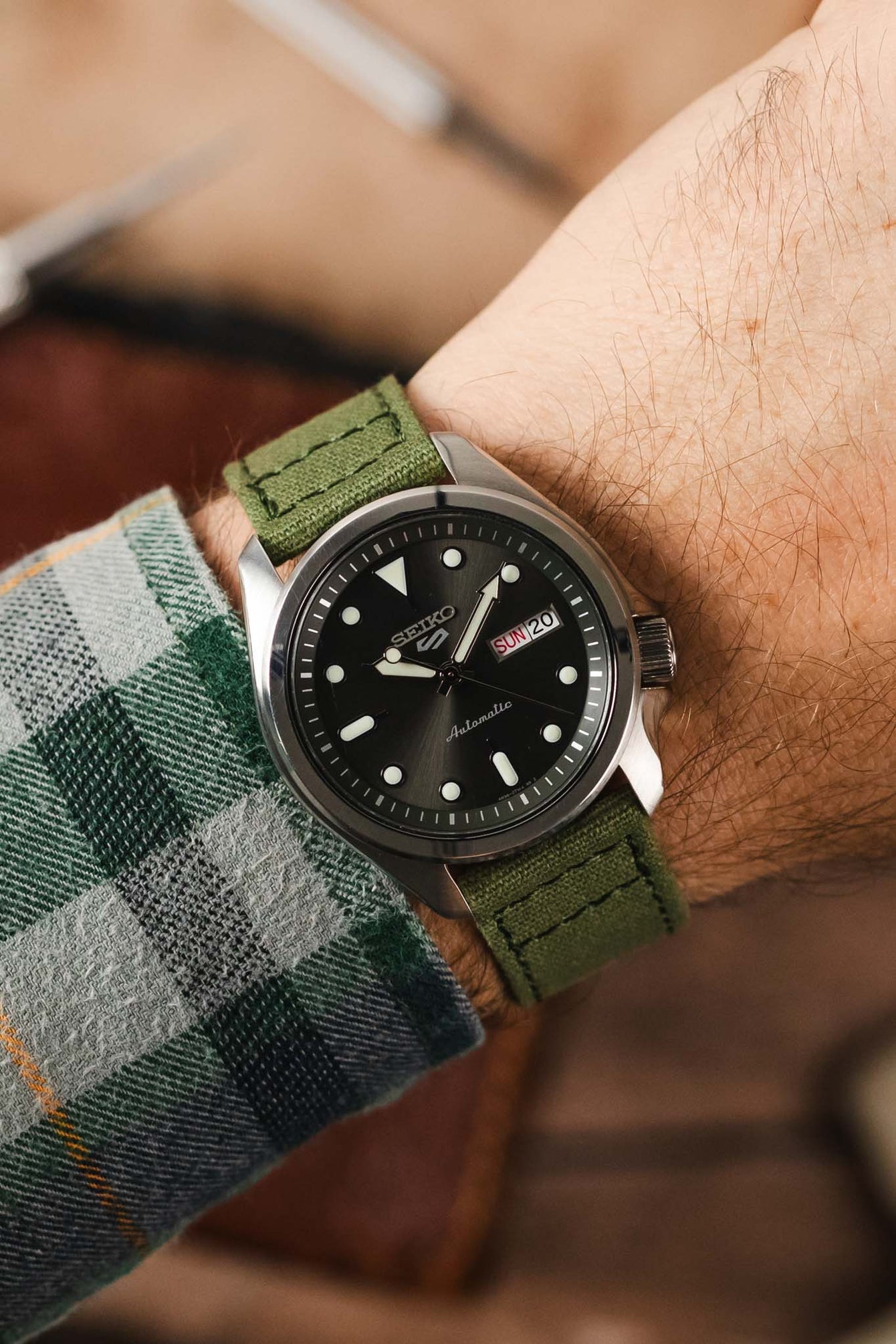 Quick-Release Canvas Watch Strap in GREEN