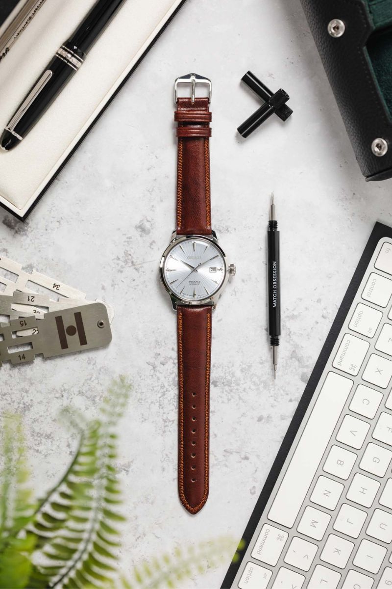 Hirsch ASCOT English Leather Watch Strap in GOLD BROWN