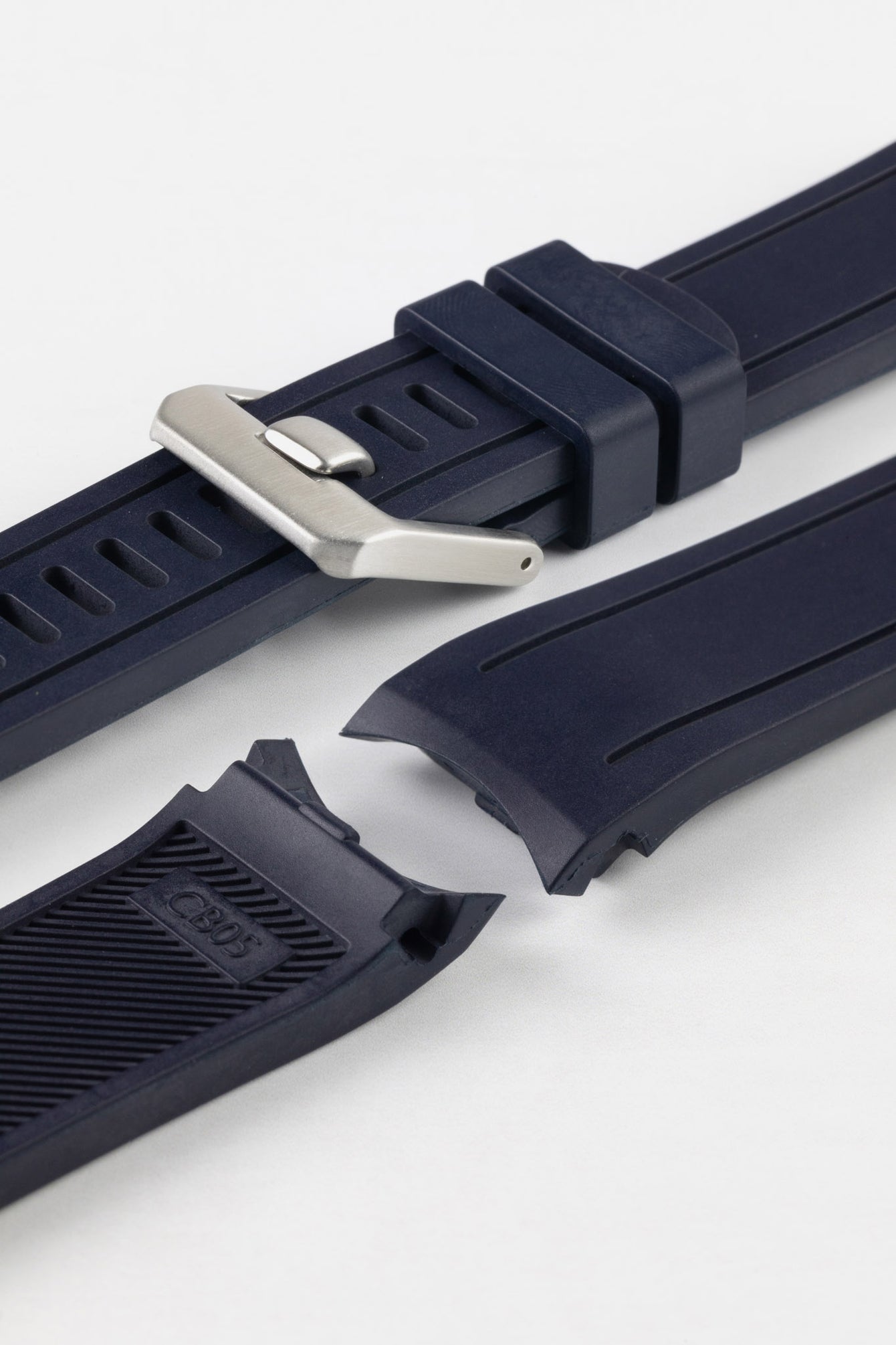 CRAFTER BLUE CB05 Rubber Watch Strap for Seiko SKX Series – NAVY BLUE with Steel Keeper