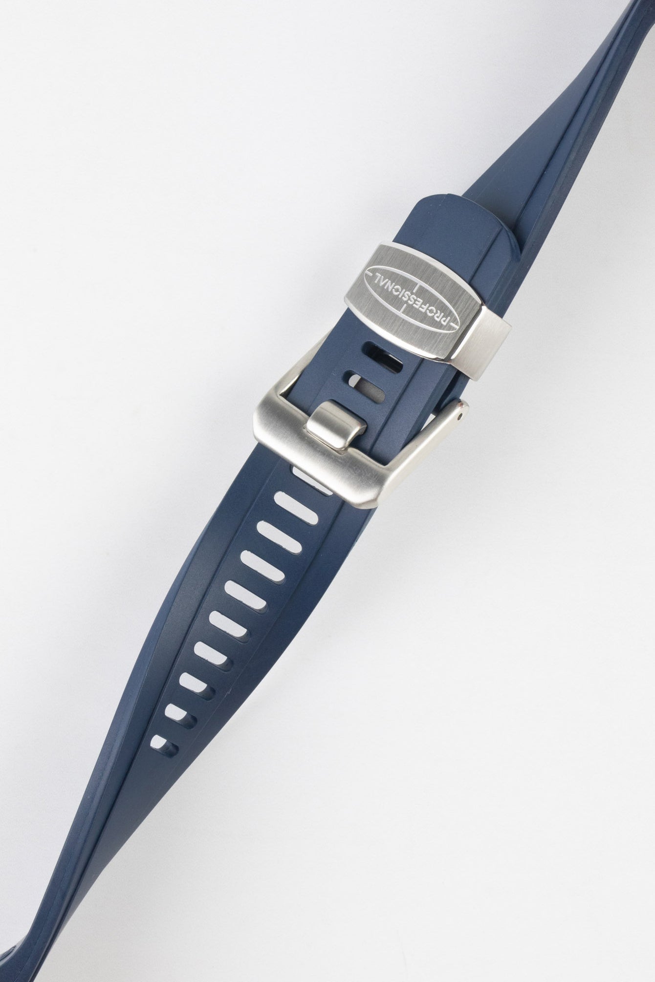 CRAFTER BLUE CB13 Rubber Watch Strap for Seiko MM200 Series – NAVY with Rubber Keepers