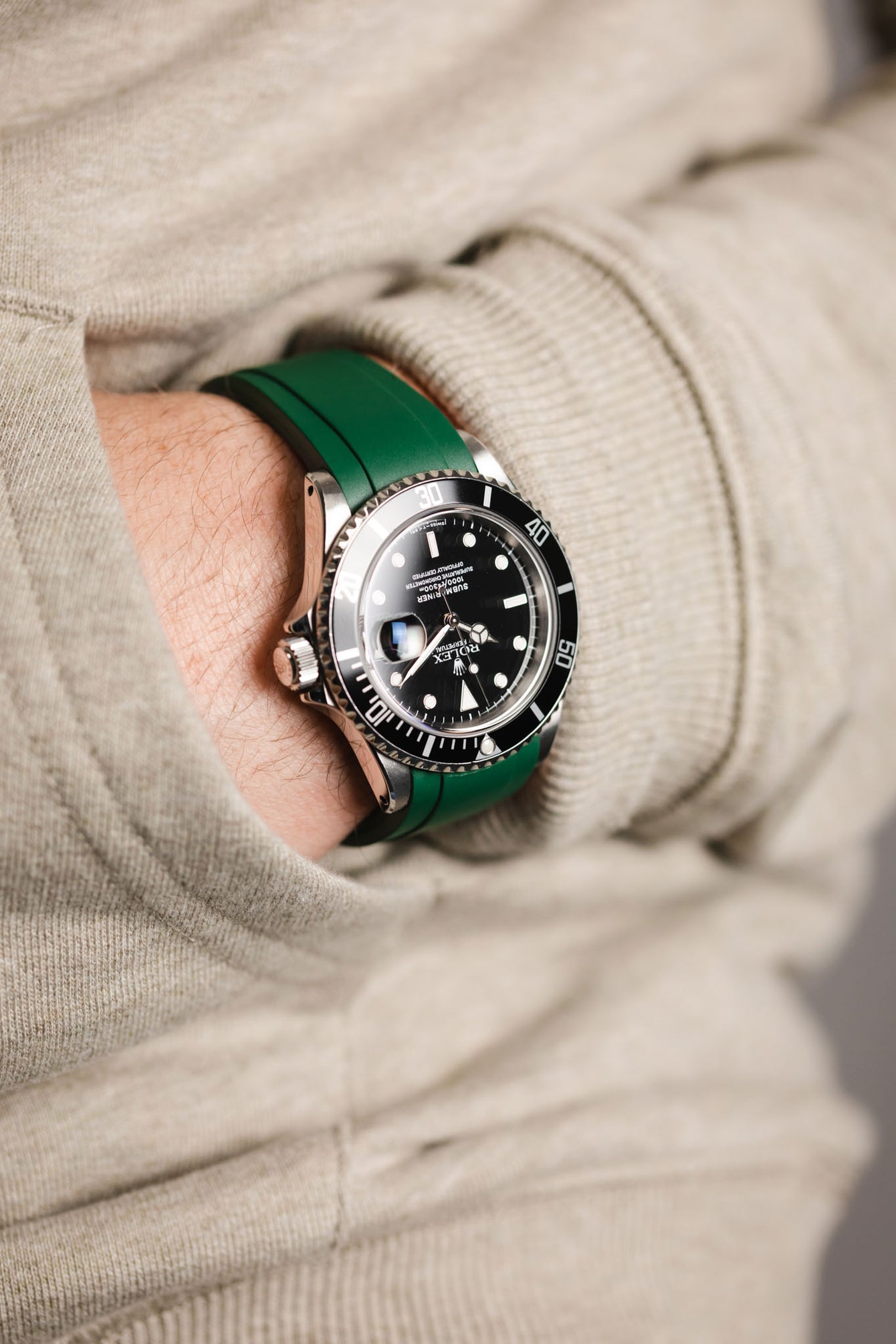 green rubber strap rolex 