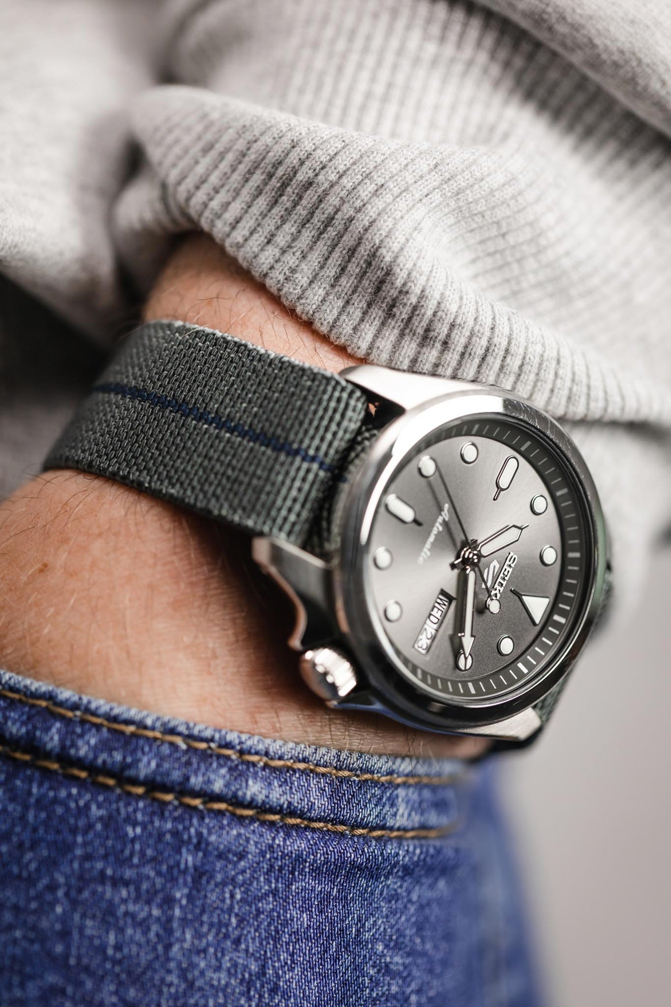 Erika's Originals MIRAGE MN™ Strap with NAVY BLUE Centerline - BRUSHED Hardware