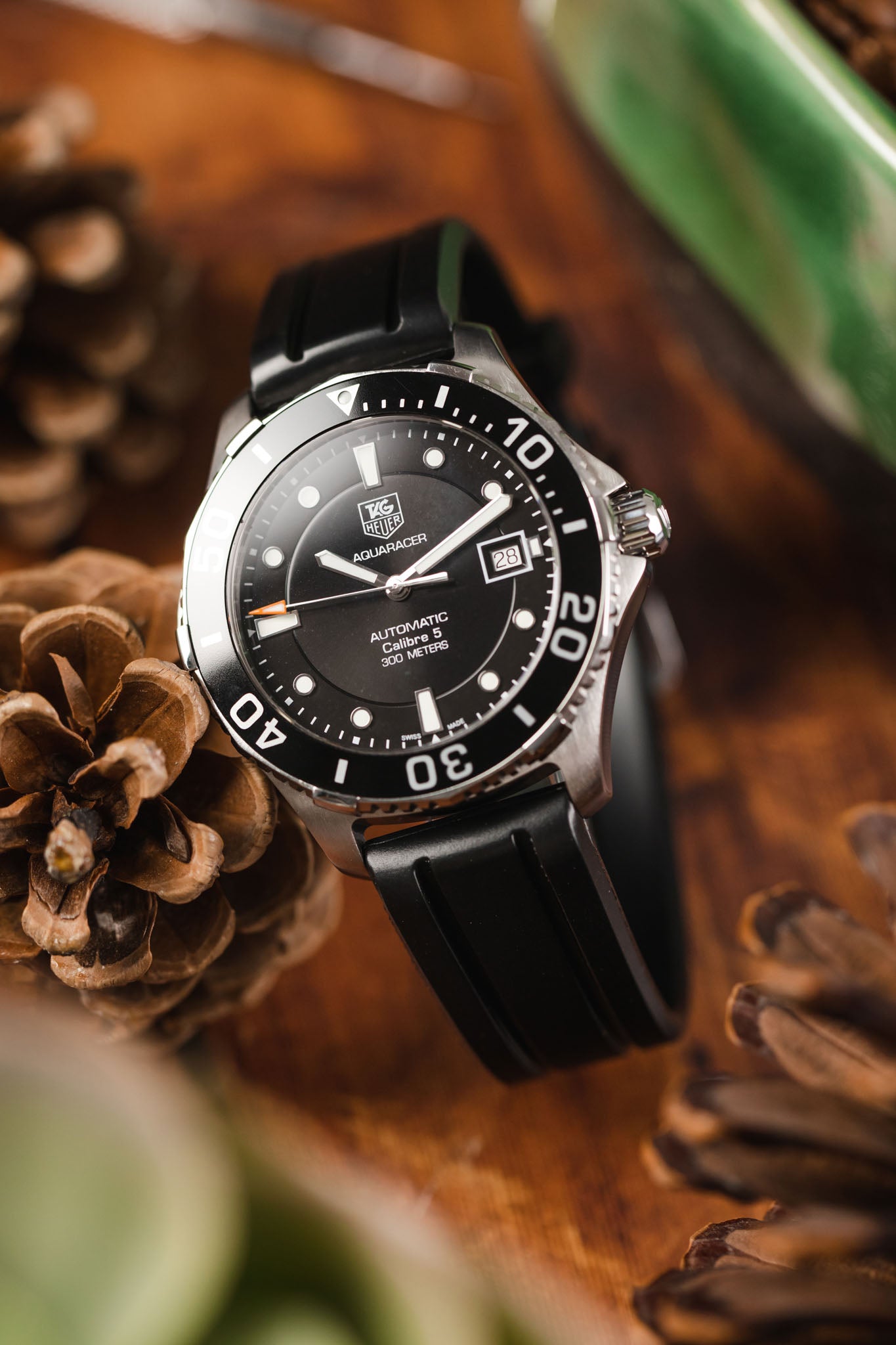 Rubber shop waterproof watch