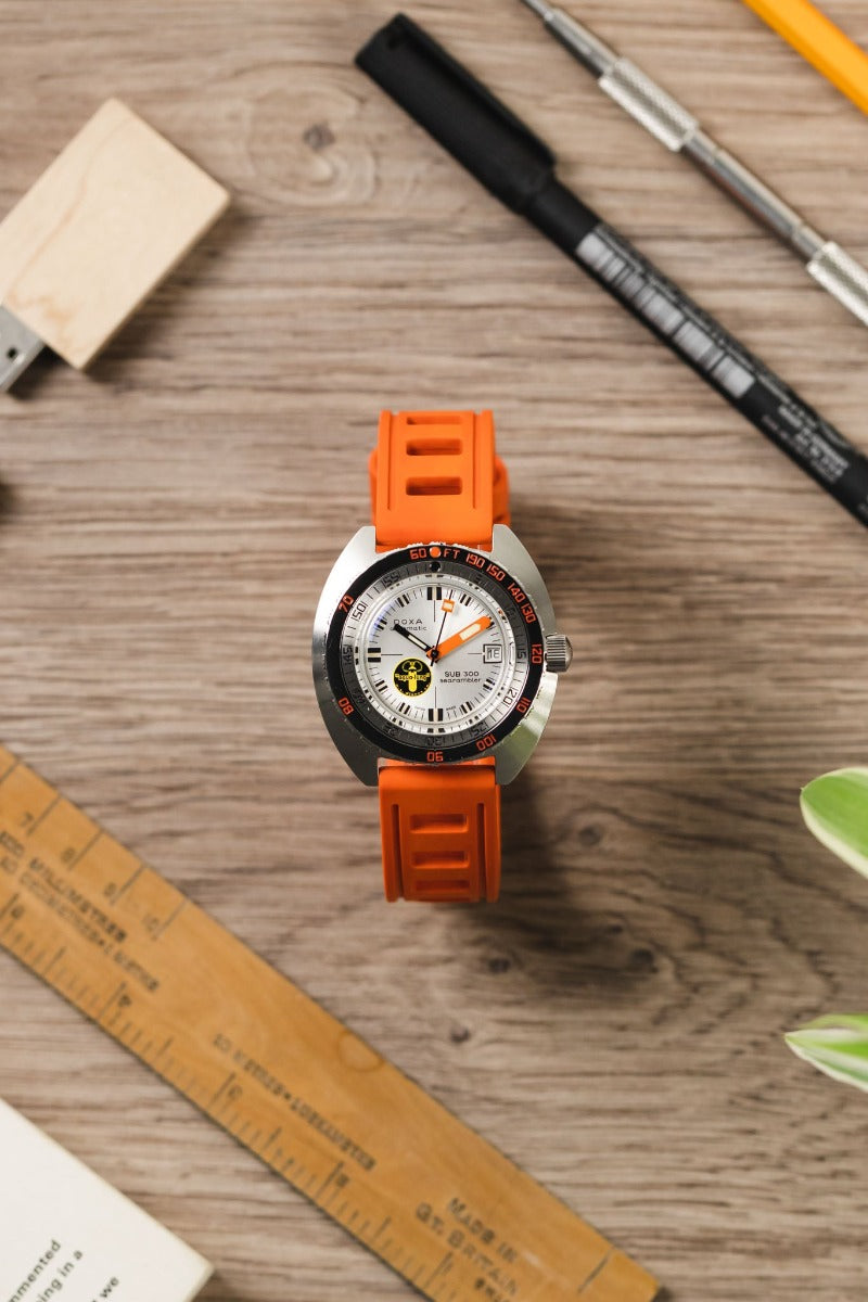 ISOfrane Rubber Dive Watch Strap in ORANGE