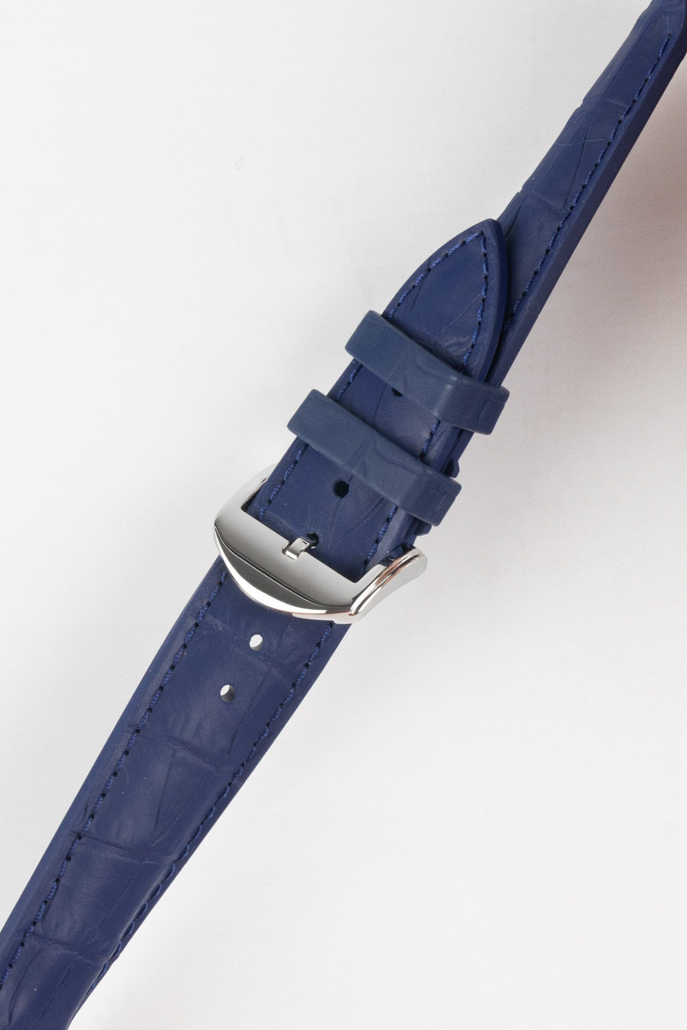 ISOSWISS SKINSKAN Alligator-Embossed Rubber Watch Strap in BLUE