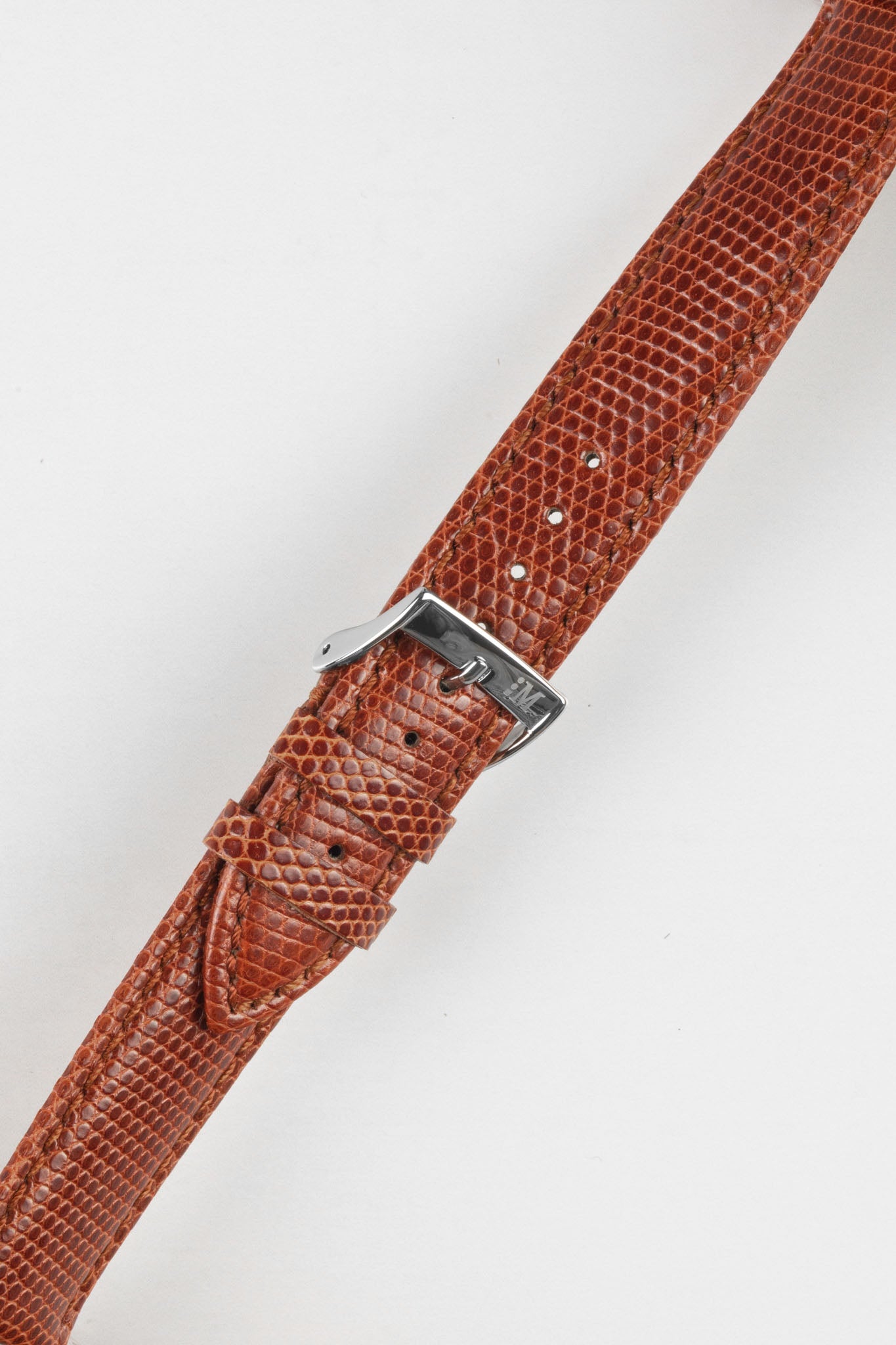 Lizard skin clearance belt