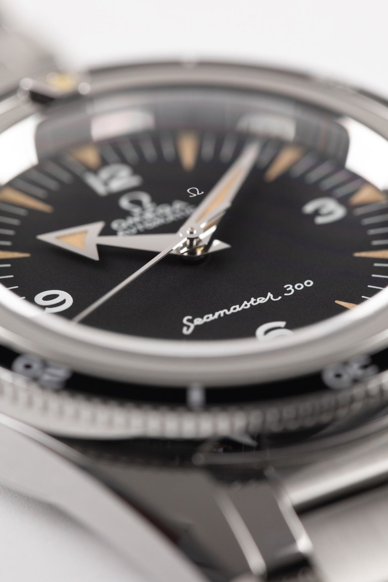 OMEGA 234.10.39.20.01.001 Seamaster 300 '1957 Trilogy' Co-Axial Master Chronometer 39mm  - Black Dial