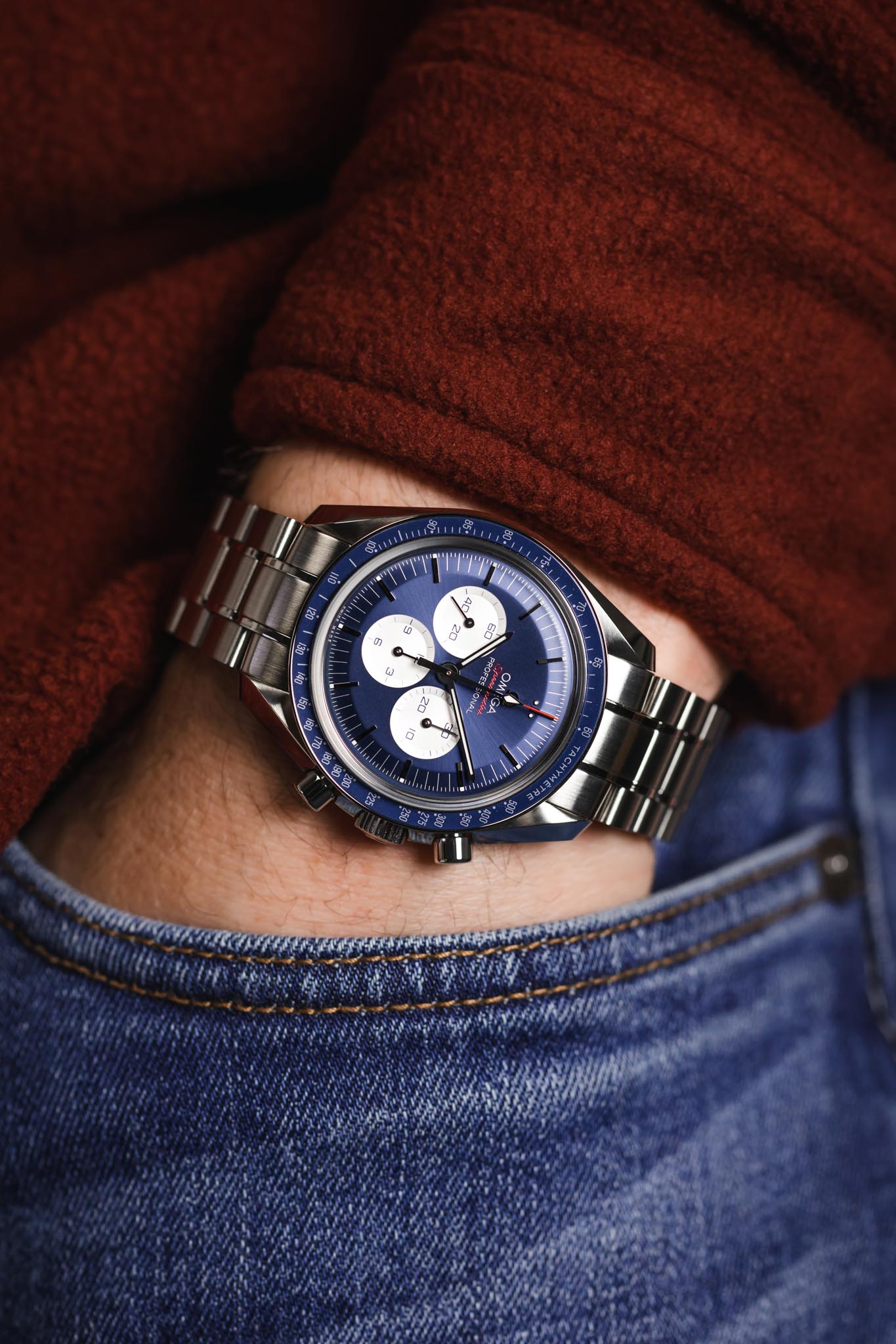 Omega speedmaster deals blue panda