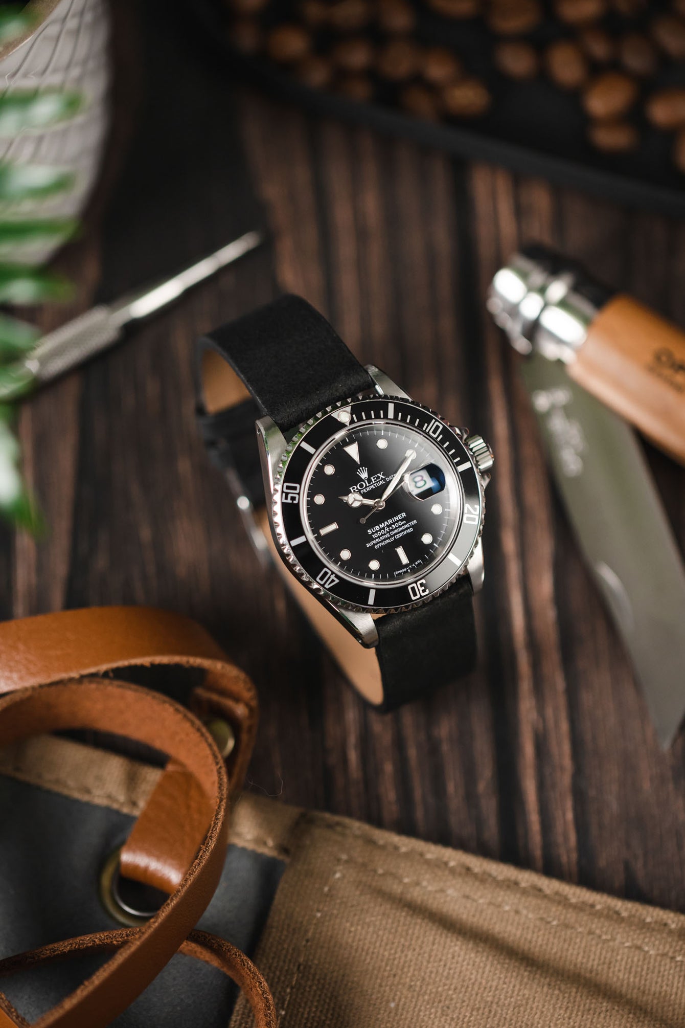 Pebro BARBOUR Waxed Calfskin Leather Watch Strap in BLACK