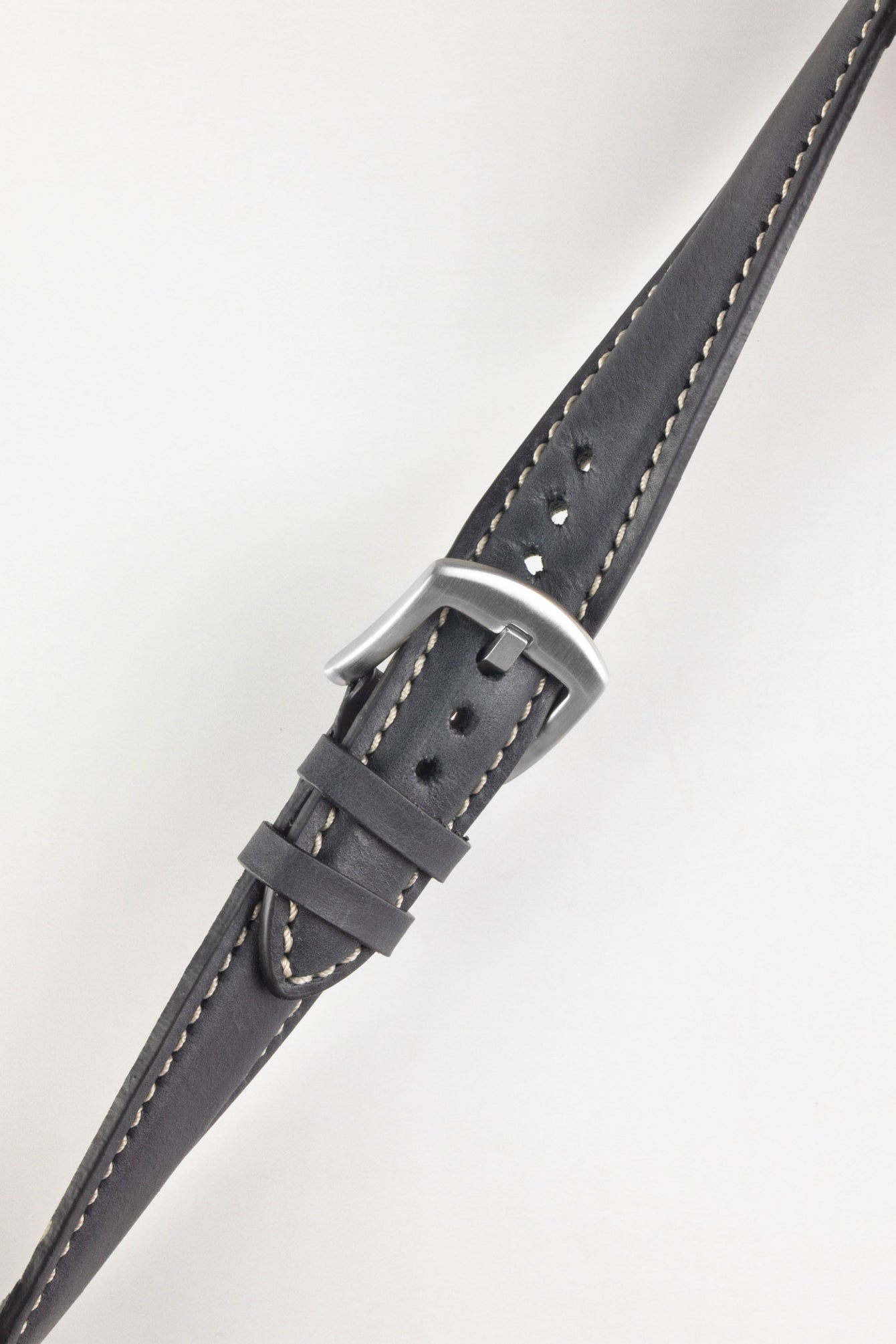 Pebro CADW XL Padded Vintage Leather Watch Strap in BLACK