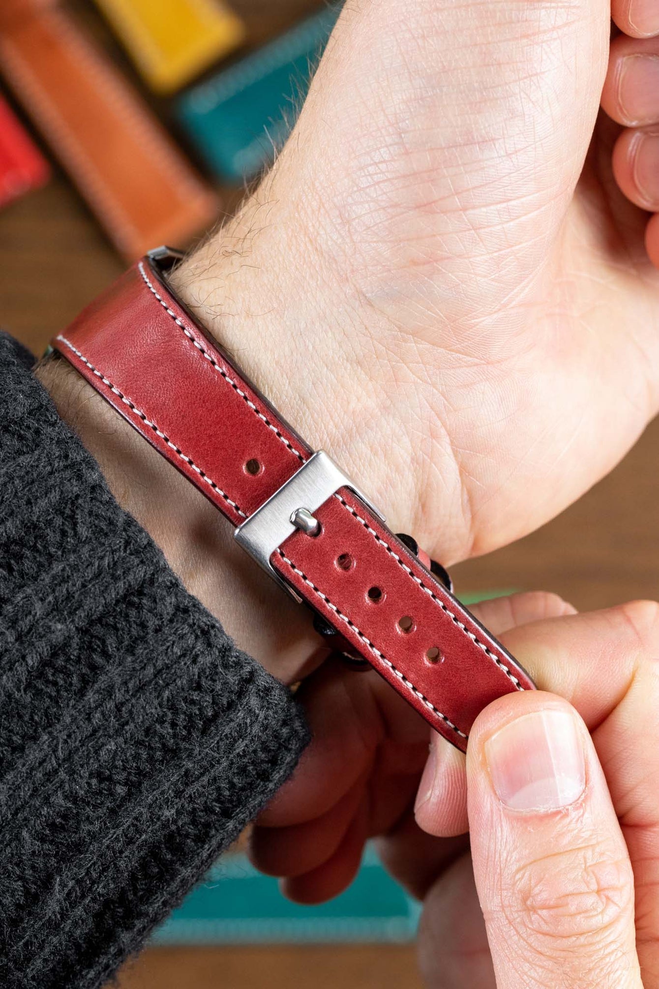 Pebro VIBRANT Genuine Leather Watch Strap in BURGUNDY