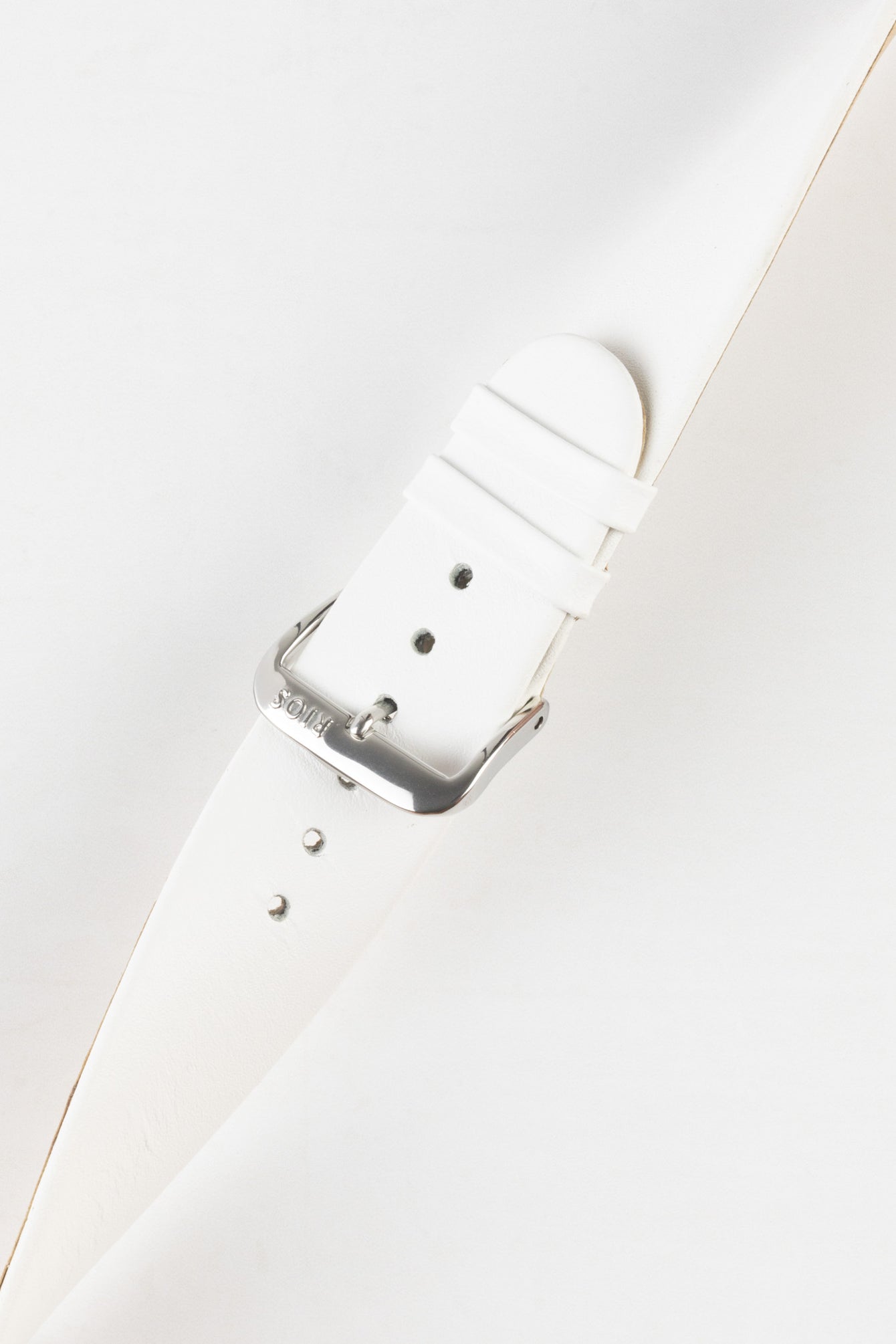 RIOS1931 CLASSIC Low-Profile Leather Watch Strap in WHITE