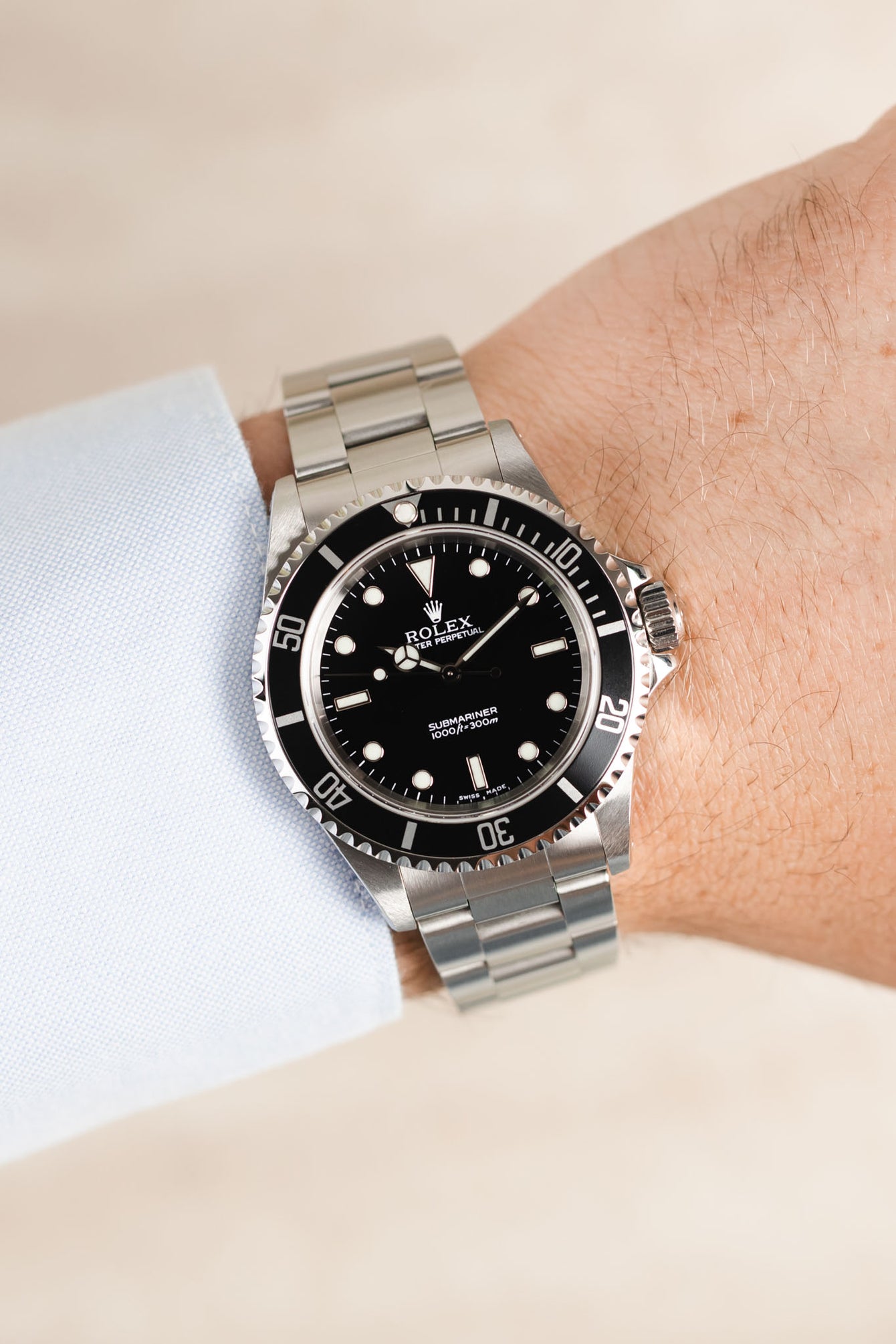 ROLEX 14060 Submariner No-Date 40mm Stainless Steel Automatic Watch - Black Dial