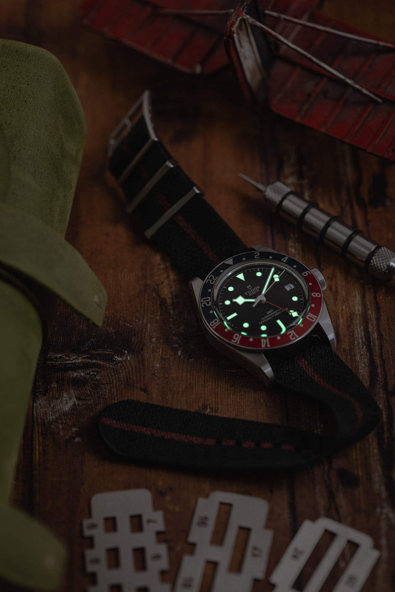 tudor black bay 41mm 